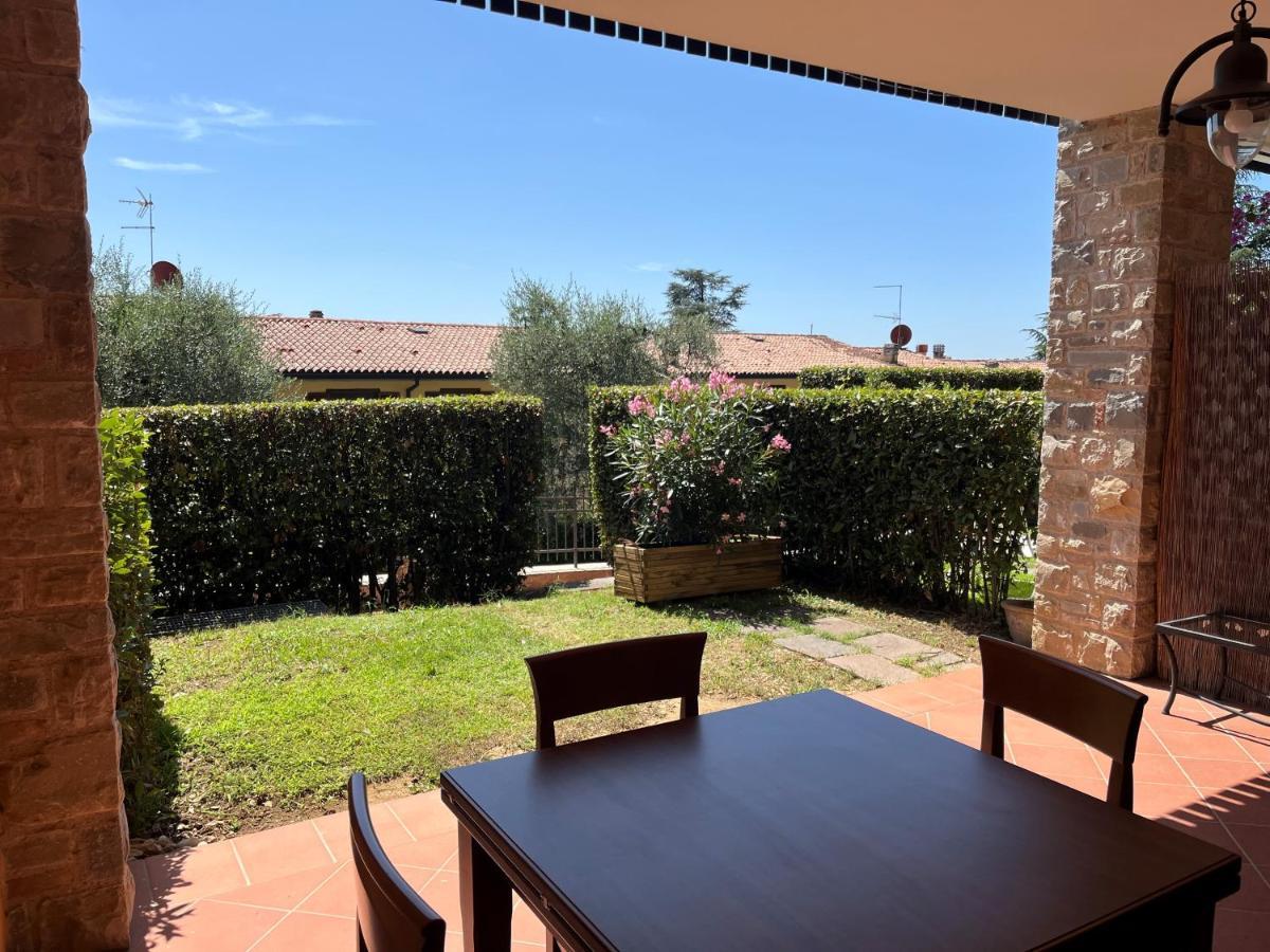 Feli Holiday Home - Panoramic Pool Lake View In 加尔多内-里维耶拉 外观 照片