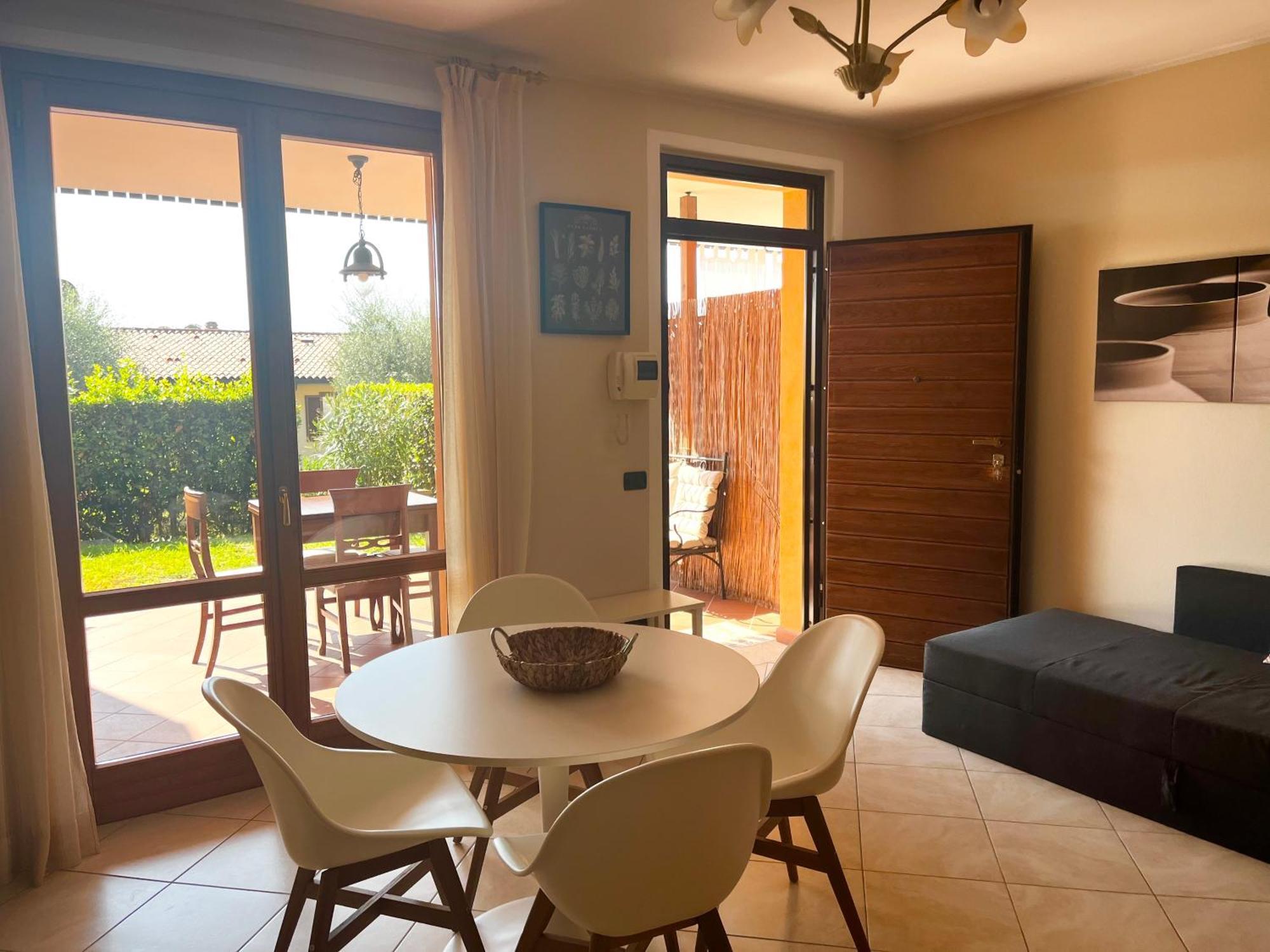 Feli Holiday Home - Panoramic Pool Lake View In 加尔多内-里维耶拉 外观 照片